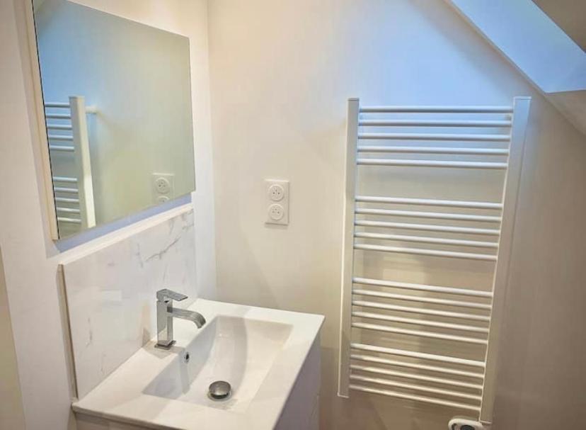 Appartement Renove Proche Gare 캥페르 외부 사진